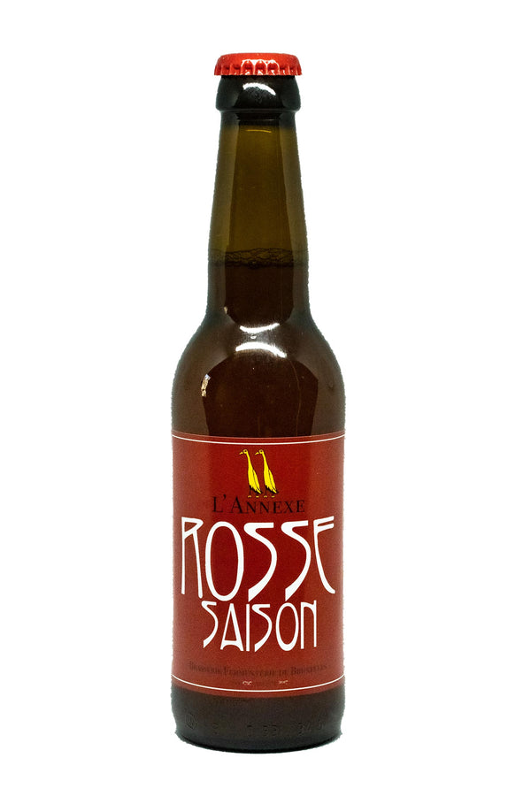 Bière ronde et chaleureuse comme une ambrée. Tout comme la Saison, elle est épicée et rafraîchissante avec une finale sèche. Des notes d’agrumes apportent une touche fruitée et fraîche.