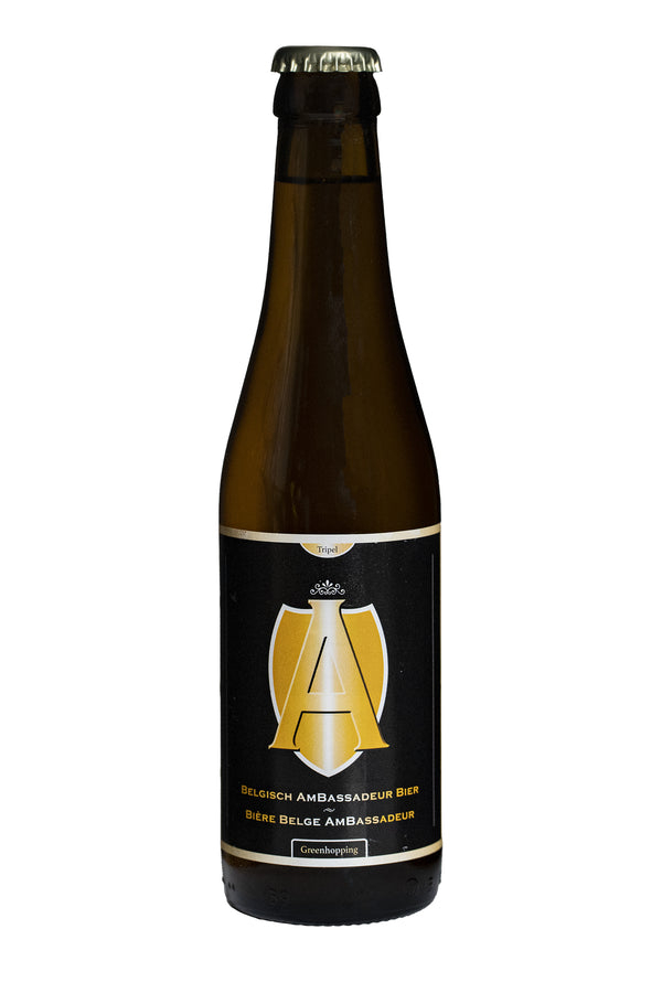 La bière belge Ambassador est brassée selon un concept unique, le greenhopping à base du houblon fraîchement cueilli. Elle est donc brassée qu'une fois par an, pendant la récolte du houblon, ce qui lui confère son caractère authentique et son goût houblonné.