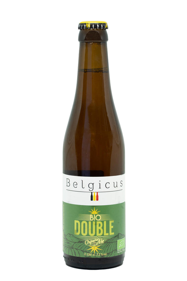 La combinaison savante de plusieurs malts confère à cette bière double et bio une couleur dorée et une sensation rafraichissante. Son goût légèrement houblonné, ses notes épicées et ses accents d’agrumes sauront titiller vos papilles.