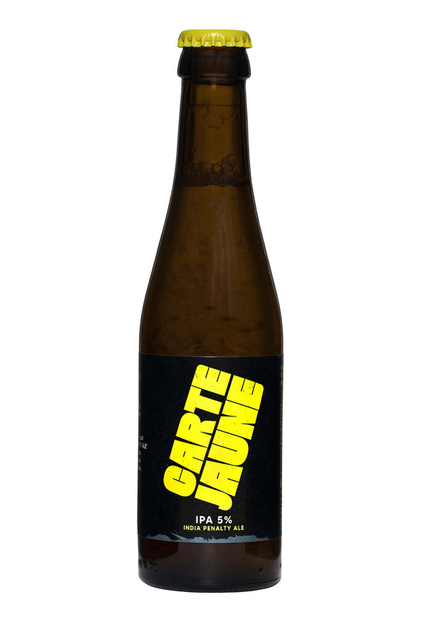 Bière artisanale - Bière amère comme une carte jaune, et ronde comme un ballon rond. Star des buvettes.