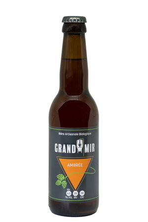 La "Grand-Mir ambrée" est une bière délicate avec sa note maltée et sa touche d'orange douce.