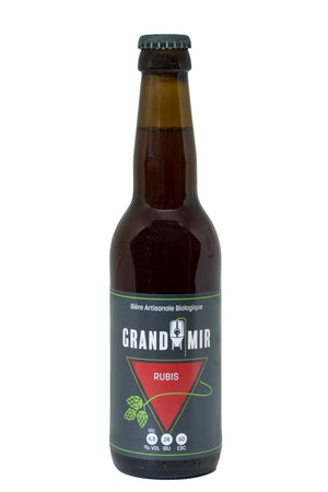 La "Grand-Mir Rubis" est une vraie rouge mais sans fruits ! Il s'agit d'une bière qui sort des sentiers battus. Bière non sucrée, elle est en fait réalisée à base de betterave rouge. 