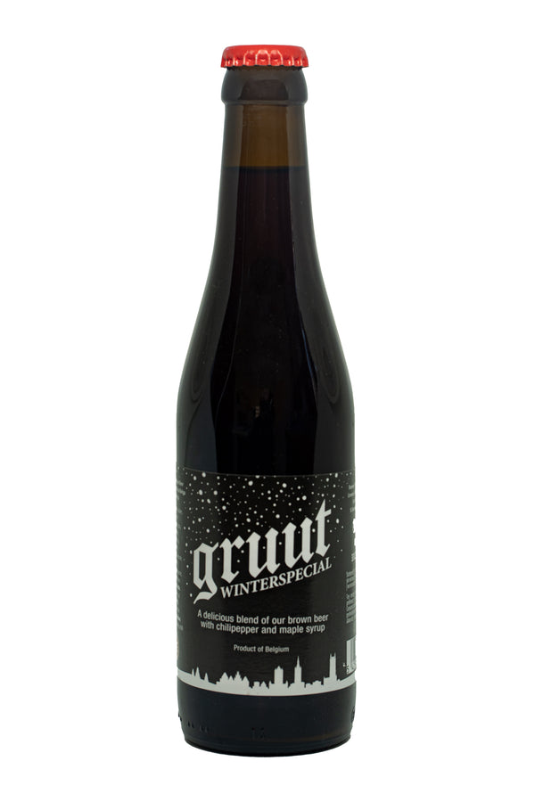 Alors que la bière est presque en hibernation, notre brasseur Loïc transforme le doux sirop d'érable avec un peu de piment en une surprenante bière d'hiver.